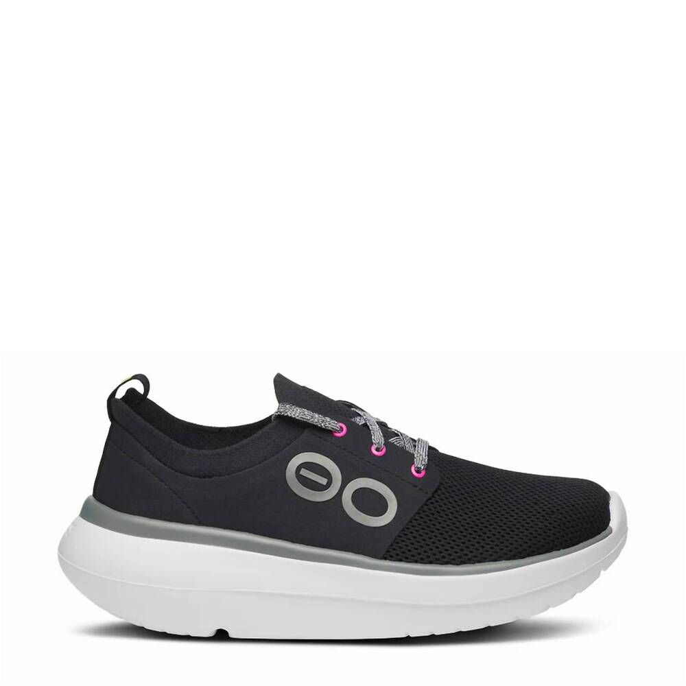 NEW OOFOS women's oomy stride sneakers in black/white - Picture 6 of 6